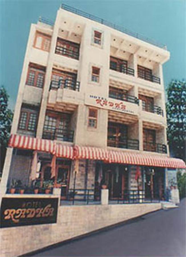 Hotel Radhe Continental Найнитал Экстерьер фото